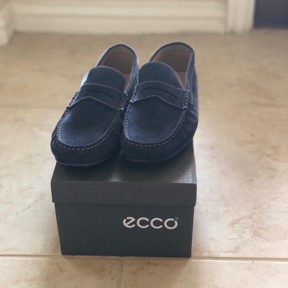 ecco penny loafer
